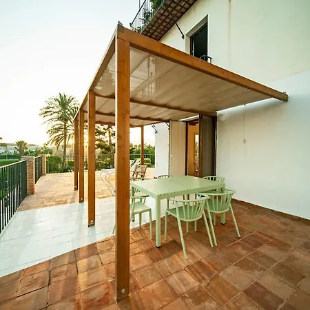 Casa Chirimoyo Apartmán *